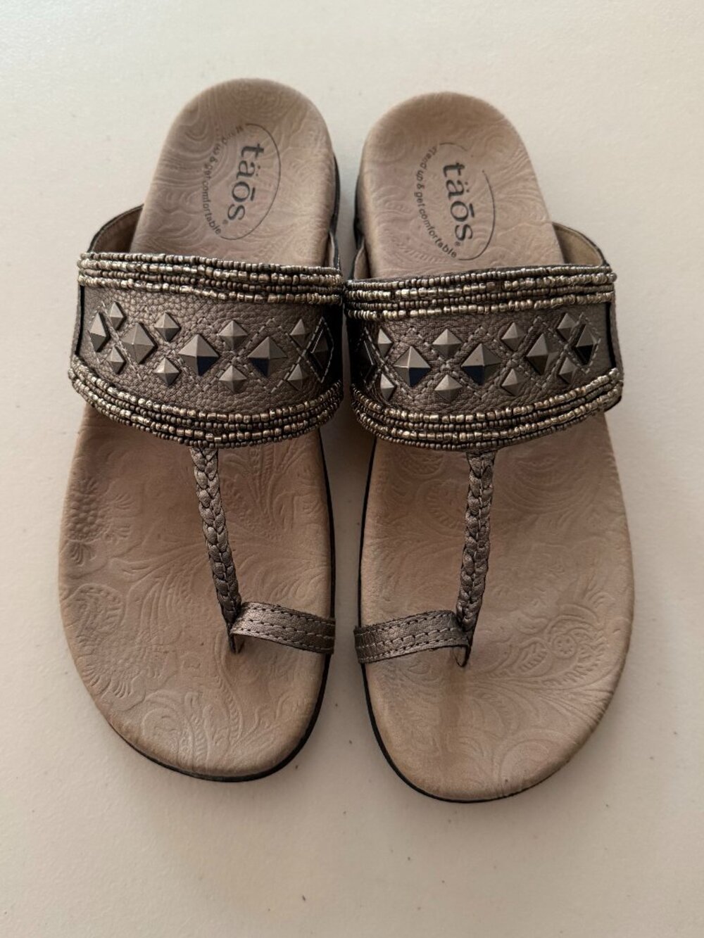 Taos Footwear Woman’s Genie Pewter Sandals NWOT